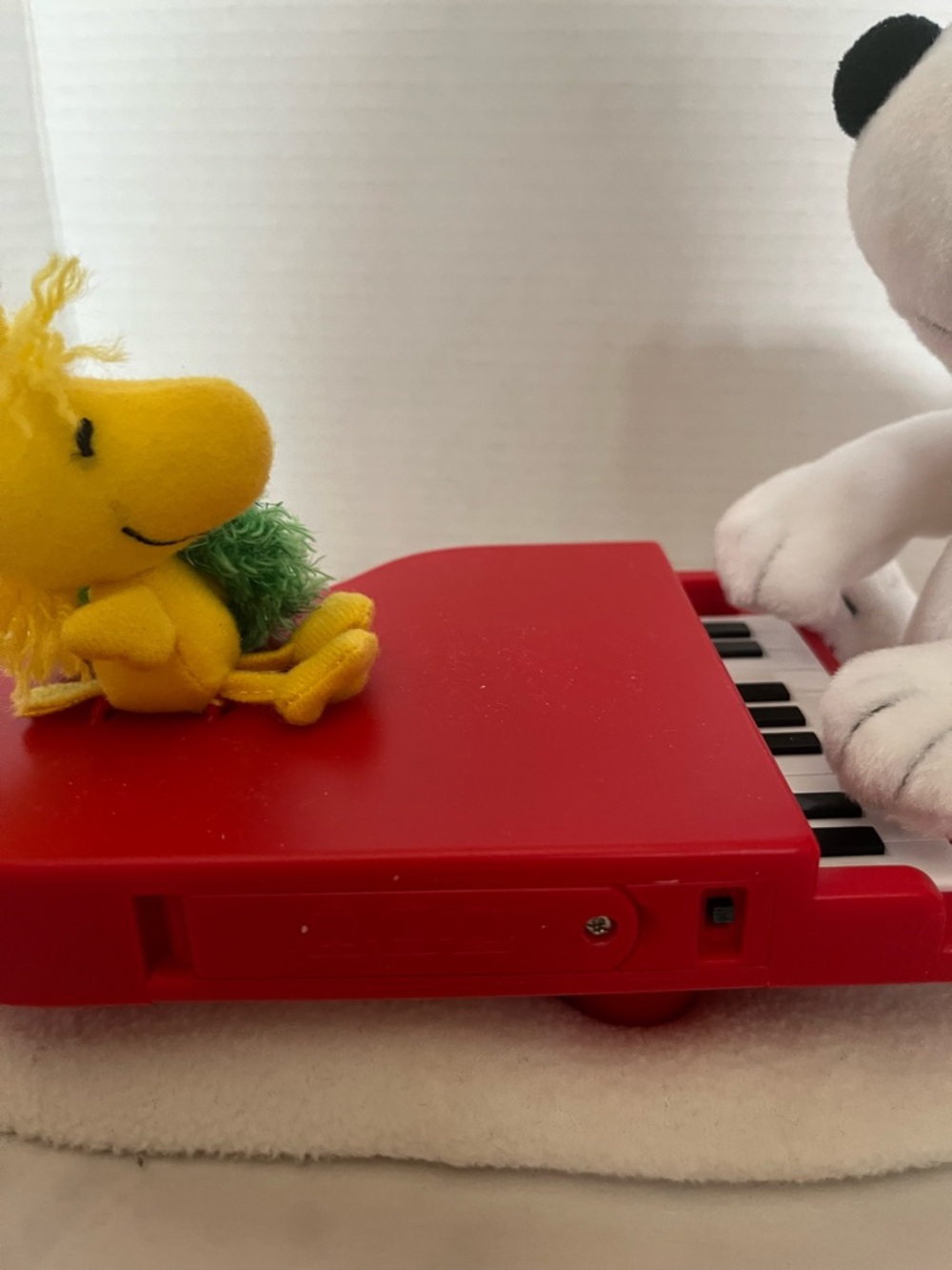 Snoopy and Woodstock musical Christmas toy - Picture 6 of 9